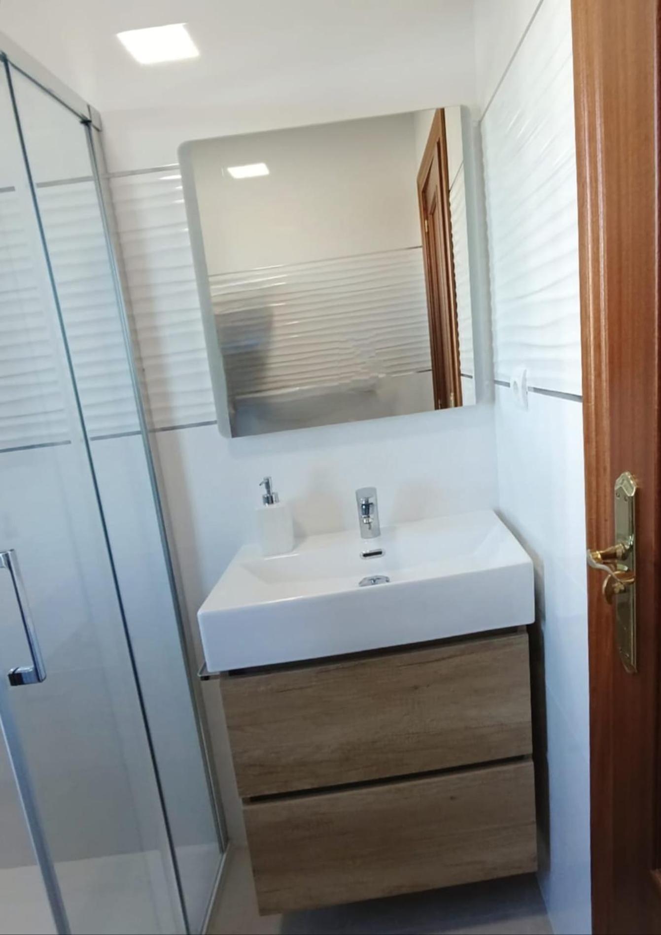 Casa Bahía Santander Villa Pedrena Bagian luar foto