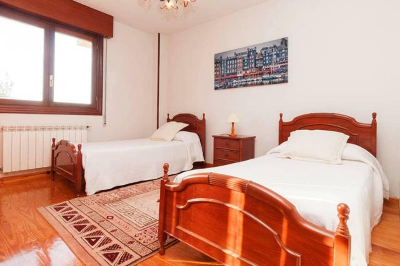 Casa Bahía Santander Villa Pedrena Bagian luar foto